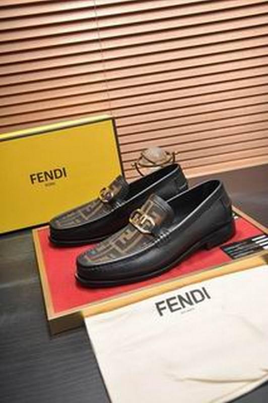 Fendi Men's Shoes 492